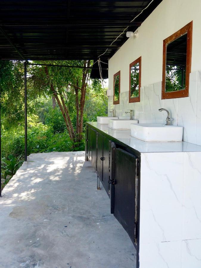 Koh Rong Lagoon Kaoh Touch Exterior photo