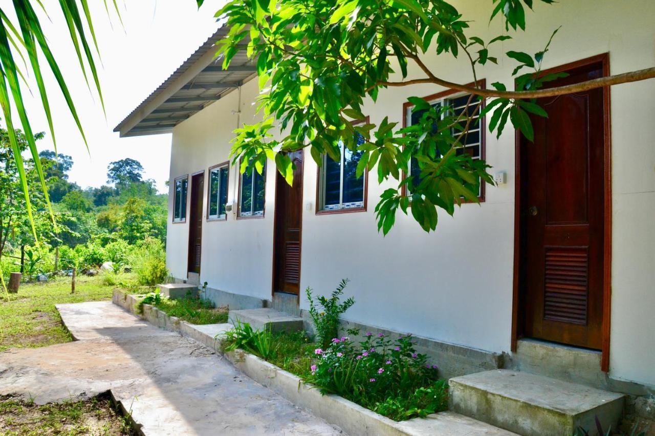 Koh Rong Lagoon Kaoh Touch Exterior photo